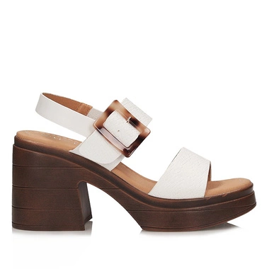 Stylowe białe sandały damskie Vinceza 17387 WH