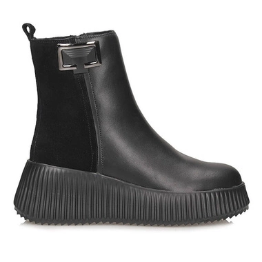 Komfortowe botki damskie chelsea na platformie Filippo DBT7268/25 BK