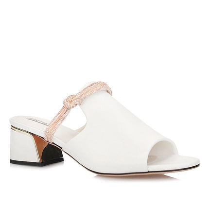 Klapki Artiker 50C1372 biało-złoty