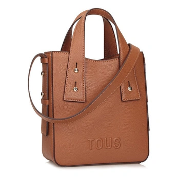 Torebka damska Tous 2002373745 MINIBOLSO BACK TO BASIC CAMEL brązowa listonoszka zapinana na magnes na ramię i do ręki