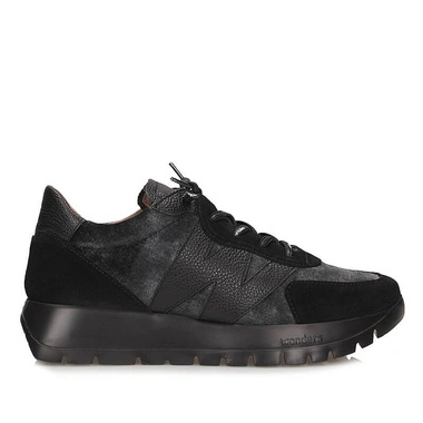 Sneakersy damskie Wonders A-24111 Odisei 111 TREND I NEGRO TEJ. V.UNIVERSO NEGRO czarne wsuwane na platformie
