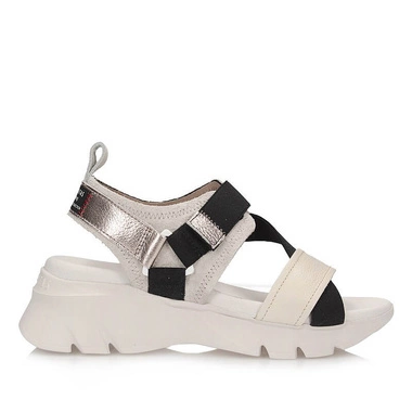 Hiszpańskie sandały na grubszej podeszwie Hispanitas HV254007 DAKAR LATTE