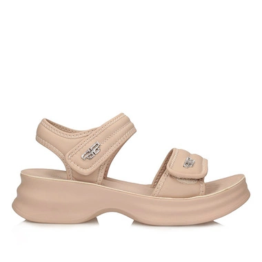 Stylowe beżowe sandały damskie na platformie Potocki 25-105300BG