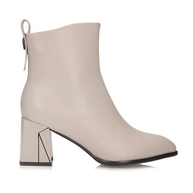 Eleganckie skórzane botki damskie na obcasie Vinceza 66812 BE