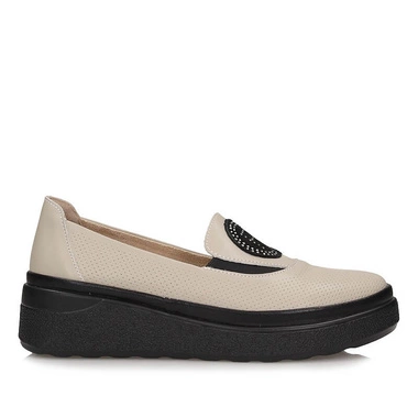 Modne półbuty damskie na platformie Filippo DP6801/25 BE