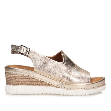 Komfortowe złote sandały damskie Artiker 56C0920