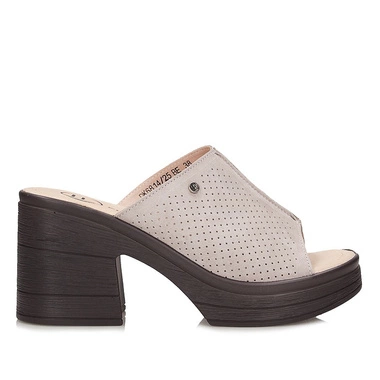 Codzienne klapki damskie na obcasie Filippo DK6814/25 BE