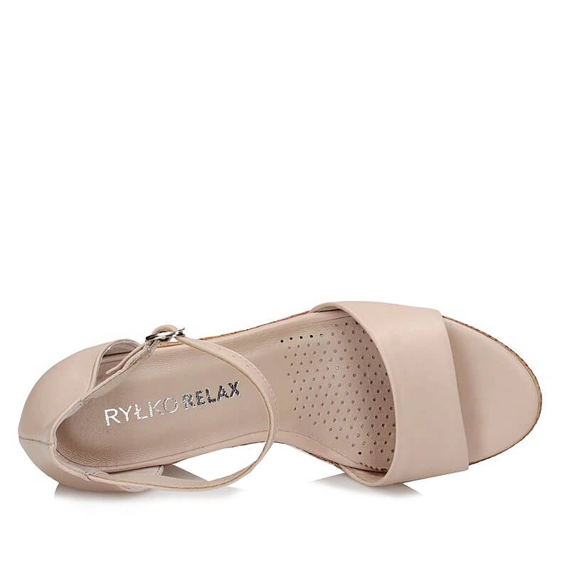 Beżowe wygodne Sandały na koturnie Ryłko 6TBL0_V_6NYF 30606