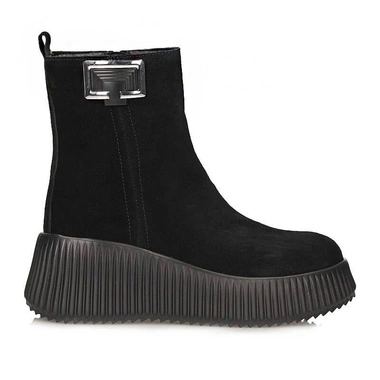 Codzienne zamszowe botki damskie na koturnie Filippo DBT6392/25 BK