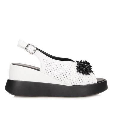 Stylowe Sandały na koturnie z ozdobą Filippo DS6076/25 WH