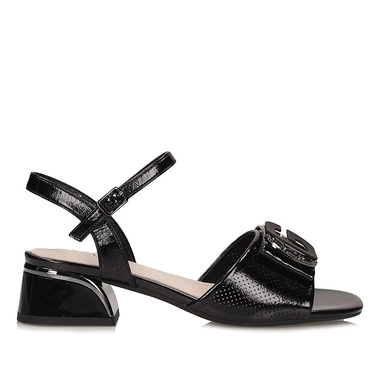 Eleganckie damskie sandały na płaskim obcasie Vinceza 62233 BK